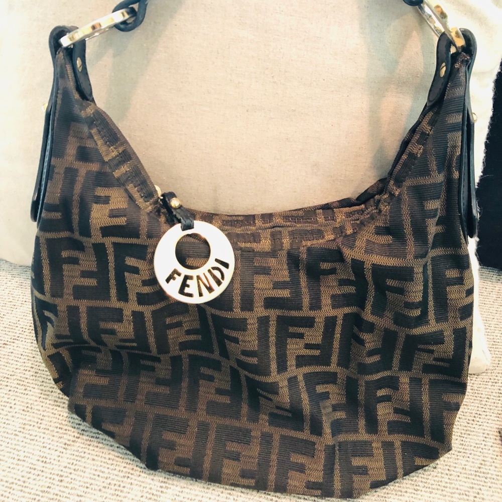 Fendi Hobo WITH Wallet (Matching Authentic Fendi)